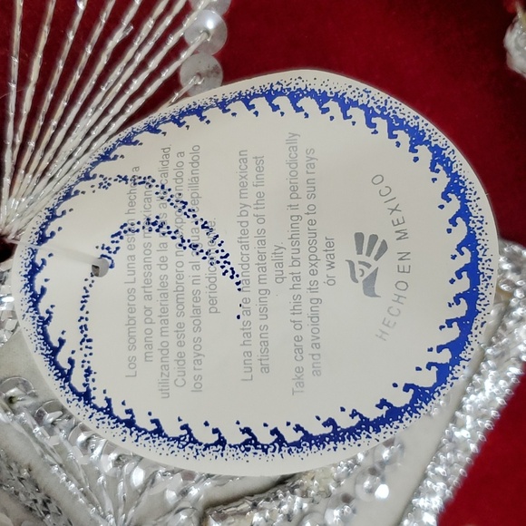 Luna genuine Sombrero child's red velvet silver sequins - Picture 5 of 12